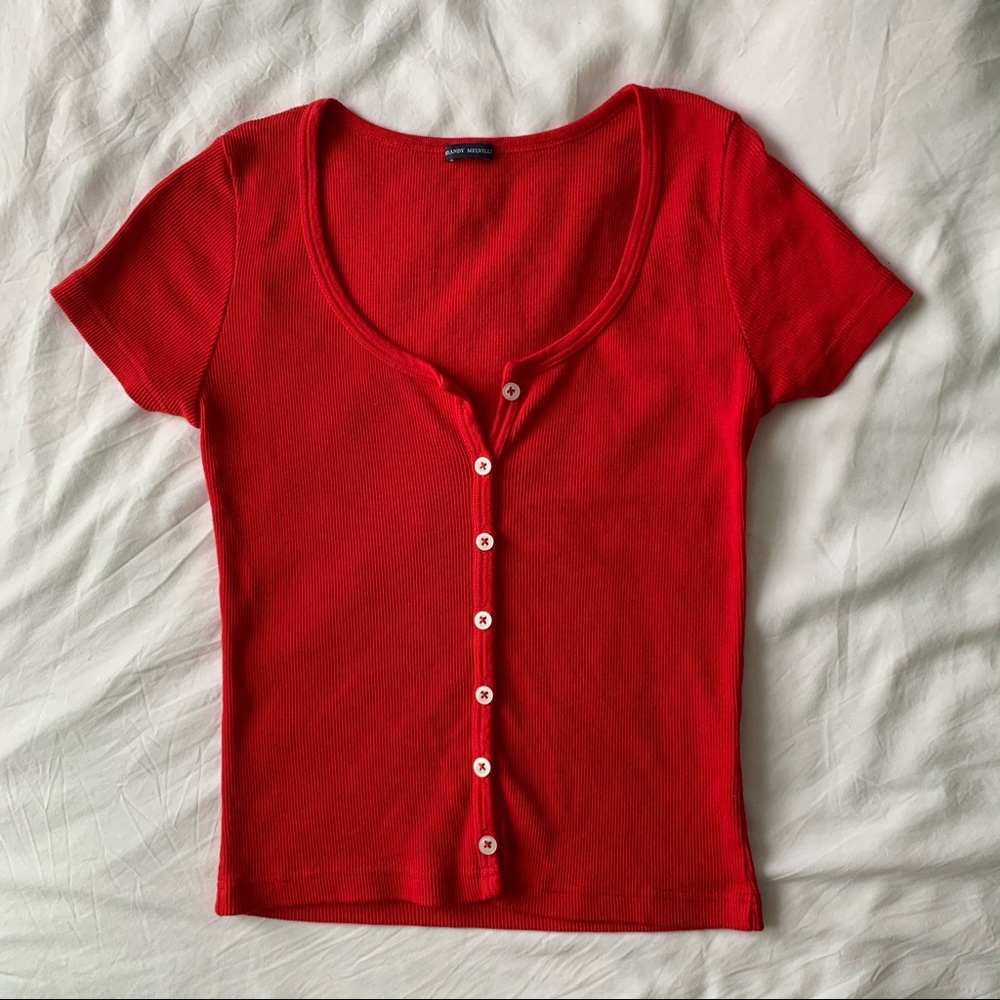 NWOT Red Zelly Top